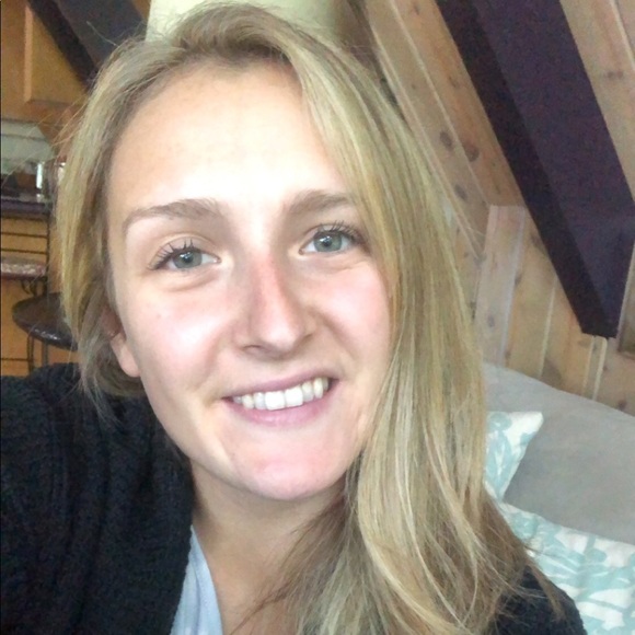 Meet your Posher, Anna - Picture 1 of 1